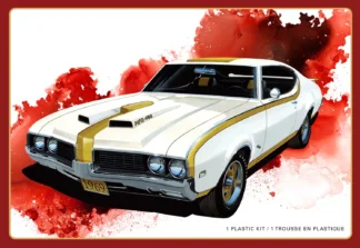 AMT 1969 Hurst Oldsmobile Cutlass 1/25 Model Kit AMT1532